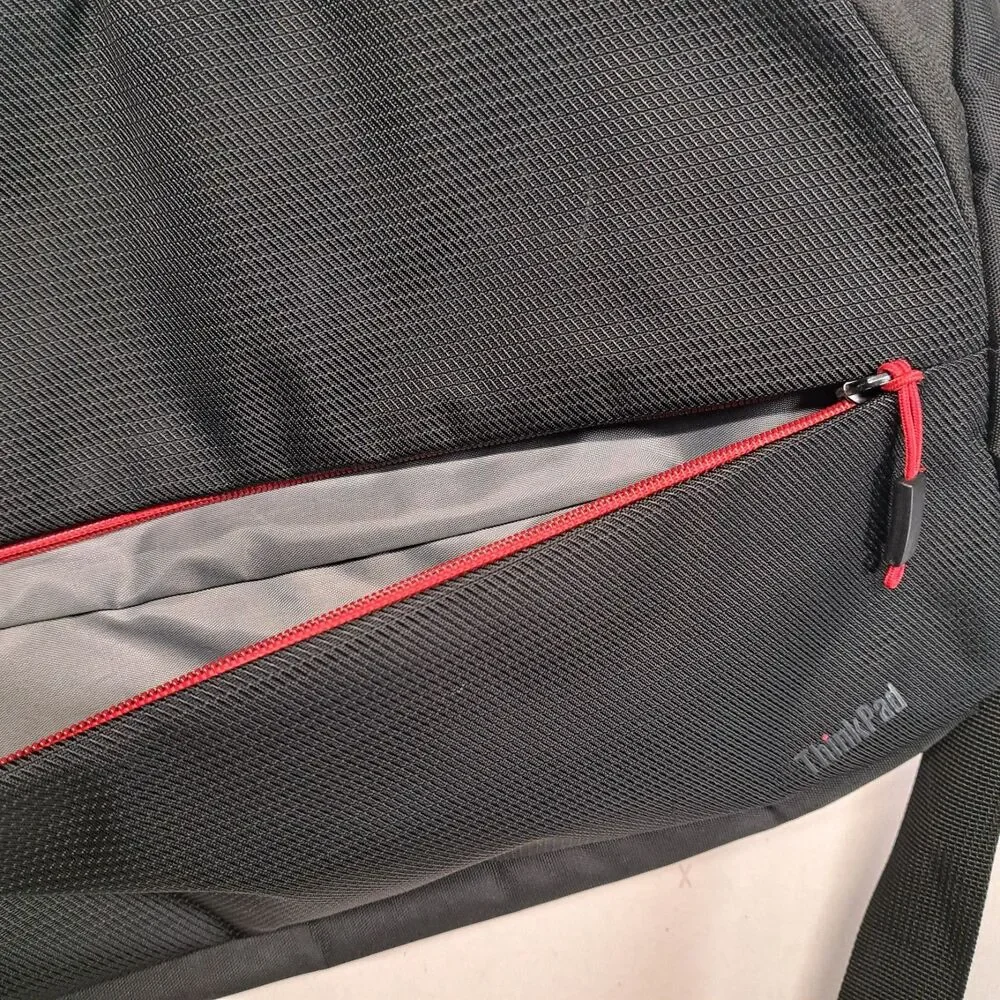 Lenovo ThinkPad Laptop Case Briefcase Messenger Bag Black Red Padded Shoulder